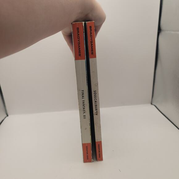 Brady Games Lot of 2 Guides Final Fantasy XII Soul Calibur IV - Picture 9 of 9